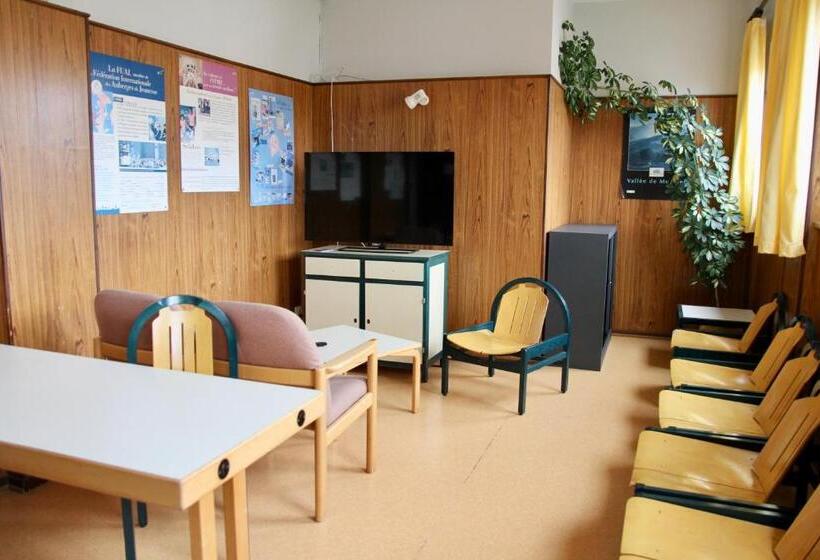 הוסטל Auberge De Jeunesse