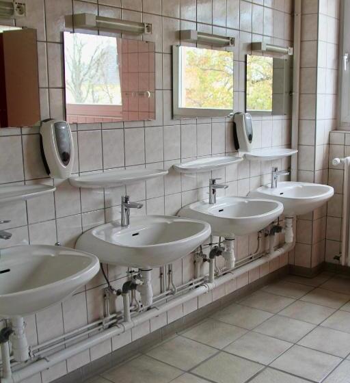 הוסטל Auberge De Jeunesse