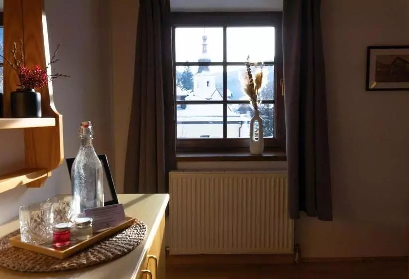 Retkeilymaja Der Thomataler Wirt