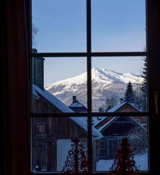 Retkeilymaja Der Thomataler Wirt