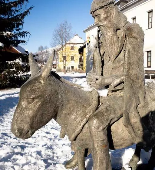 Retkeilymaja Der Thomataler Wirt