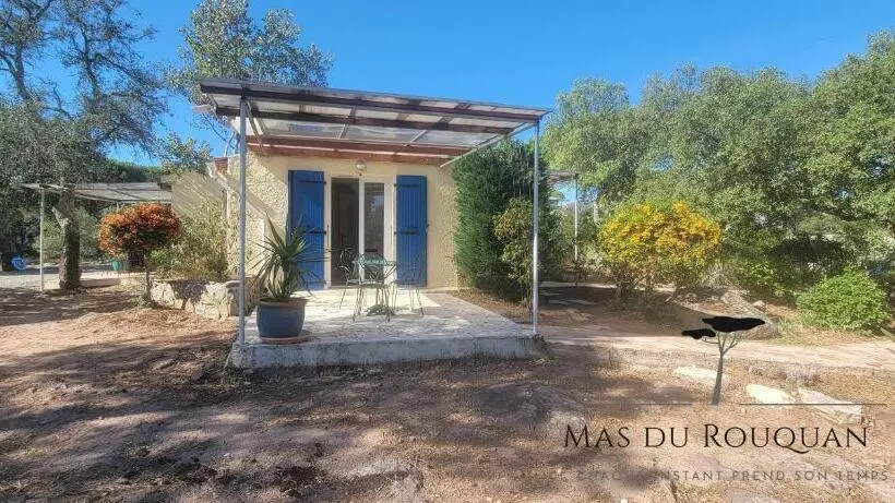 ベッドアンドブレックファースト Le Mas Du Rouquan