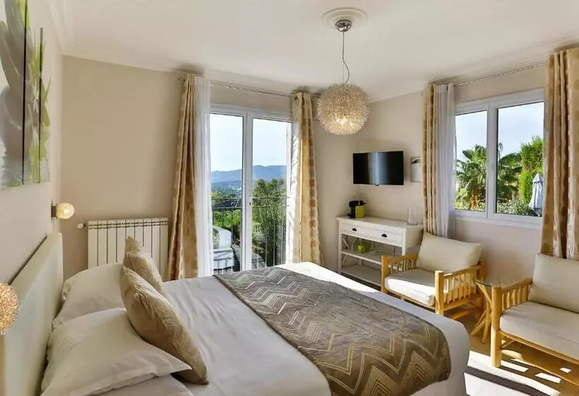 ベッドアンドブレックファースト Les Chambres D Hôtes De Mougins
