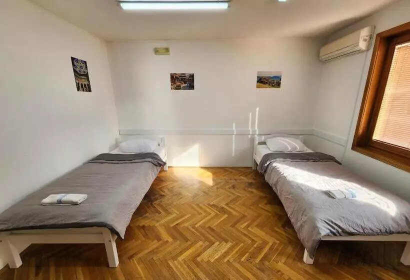 Hostel Center