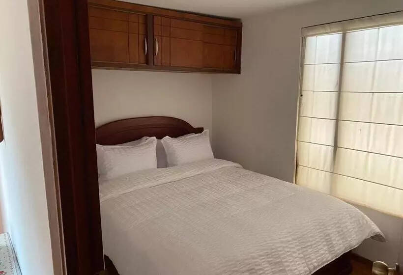 ホテル El Castillo De Nallig