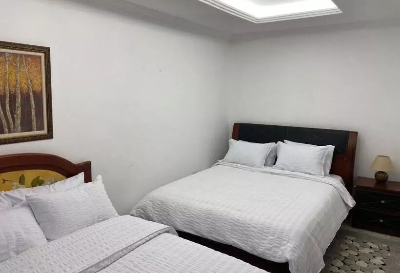 ホテル El Castillo De Nallig