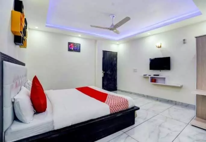 Hotelli Flagship Seventy Stay In