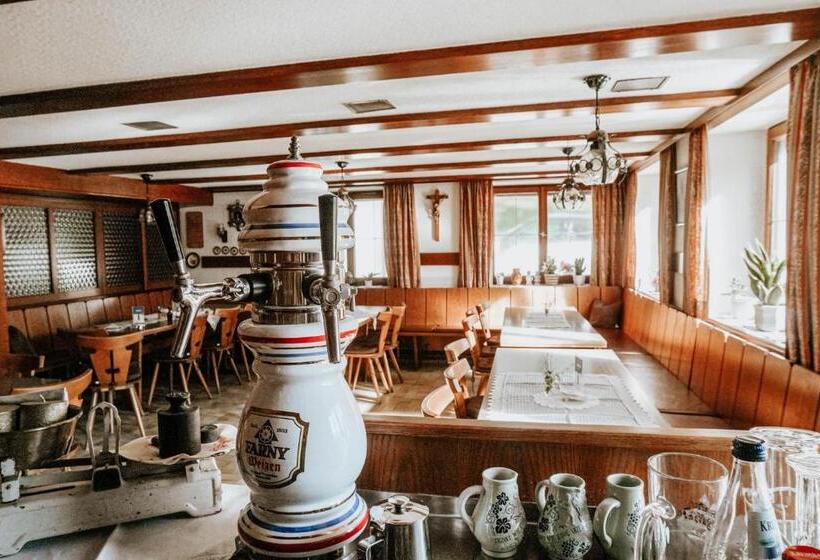 호텔 Gasthaus Hirsch