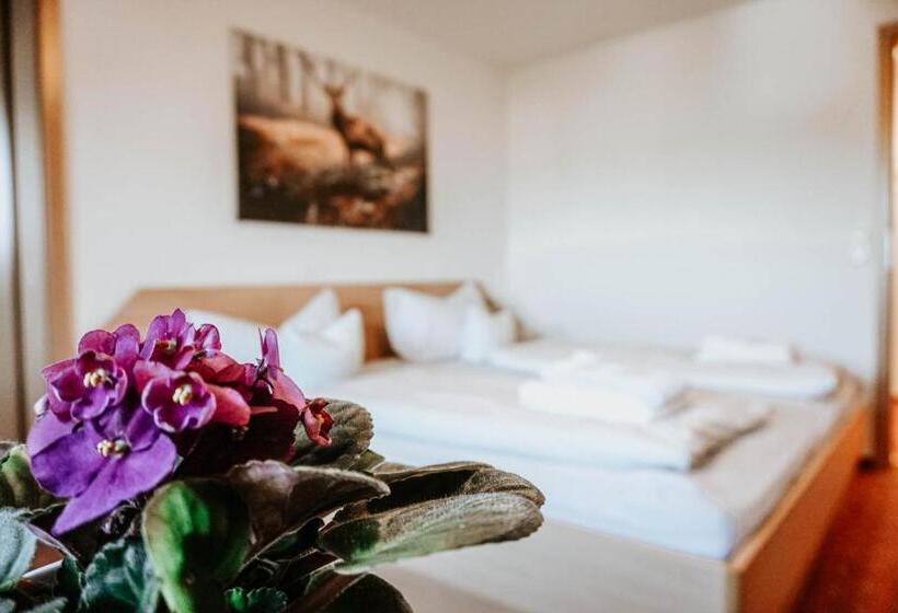 호텔 Gasthaus Hirsch