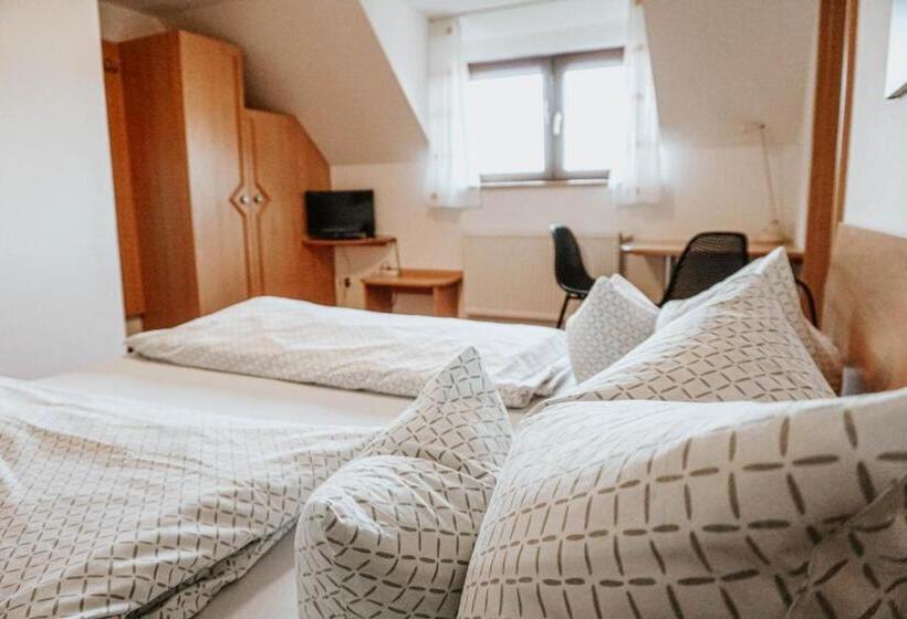 호텔 Gasthaus Hirsch