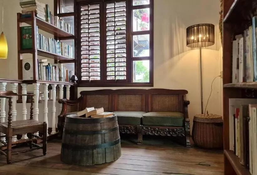 هتل Greenheart Boutique