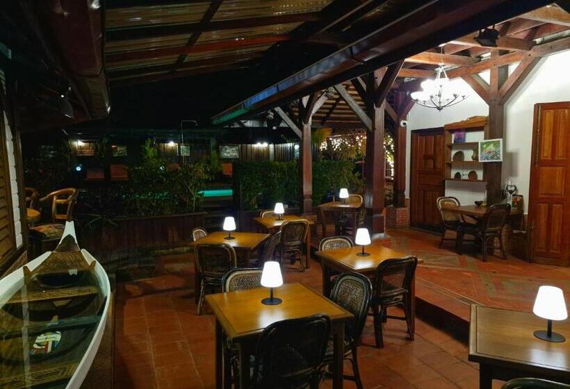 Otel Greenheart Boutique