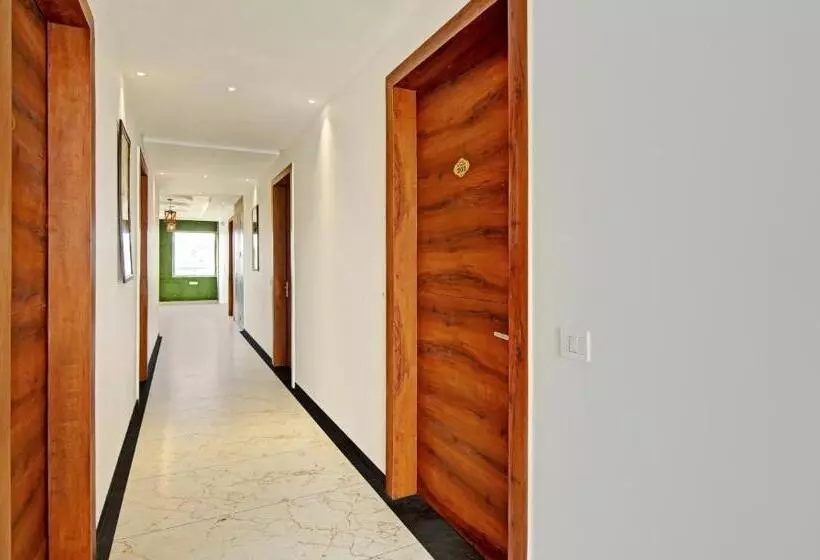 Itsy Hotels Vedansh