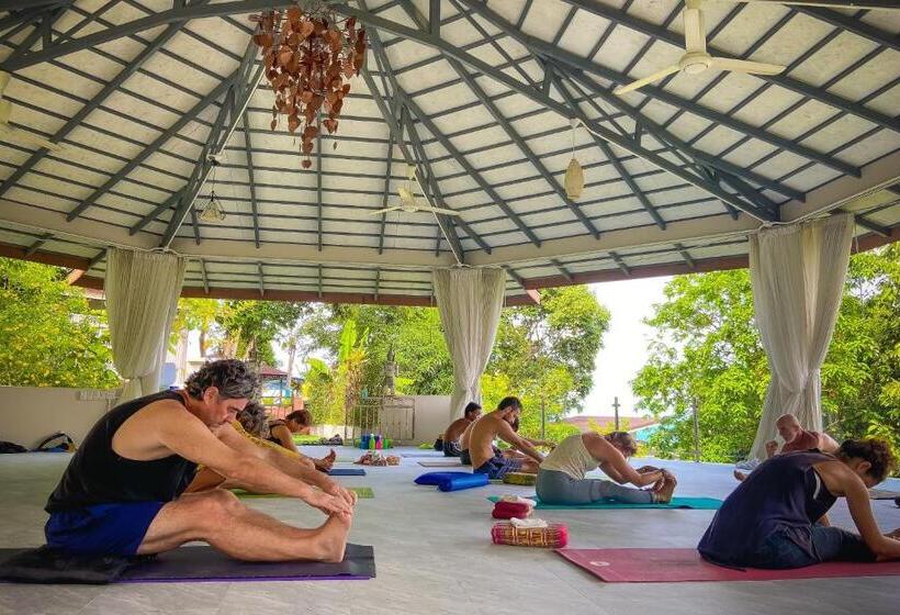 Hotell Re Connect Pai   Keys Resort