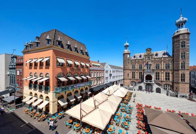 فندق Stadsherberg Ald Weishoès