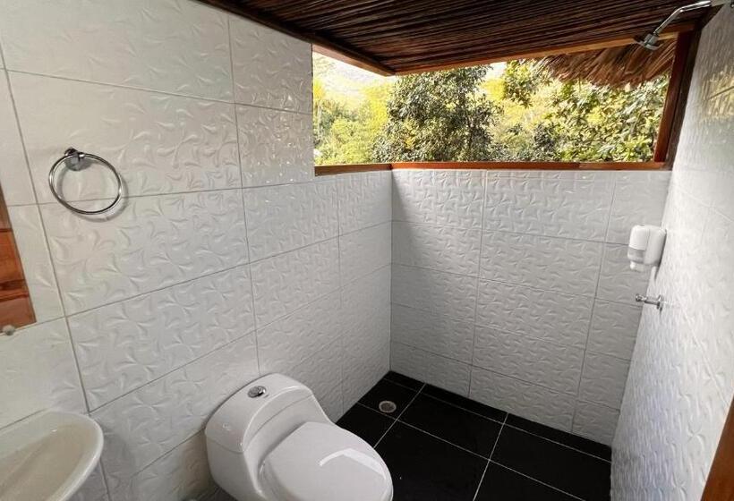 هتل Tawaca Green Zone