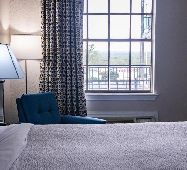 فندق على الطريق Salt Creek Lodge