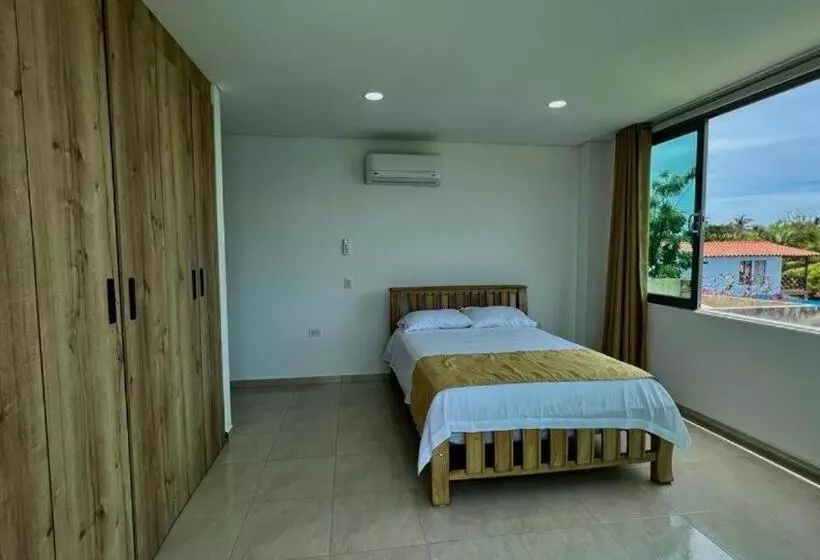 Palm Beach Resort