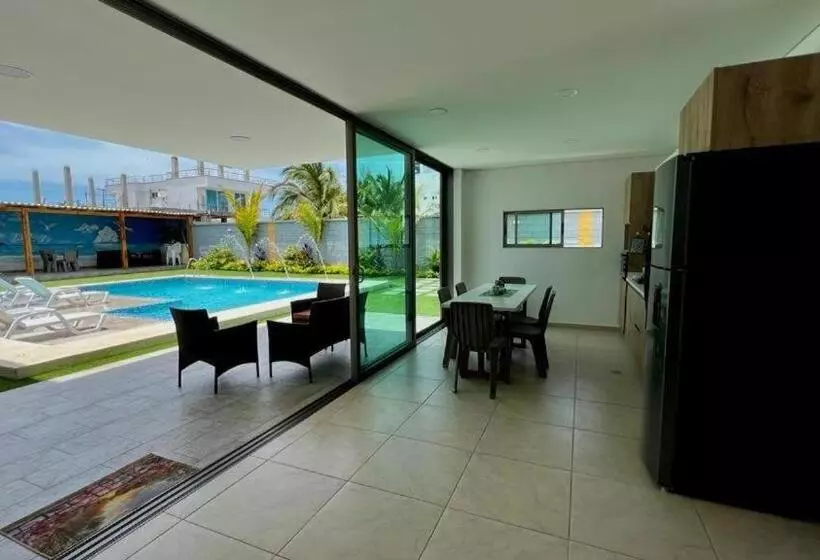 Palm Beach Resort