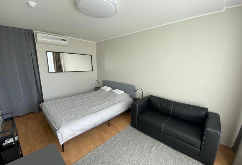 پانسیون Aisa 39 Double Room With Balcony Near Pärnu Beach