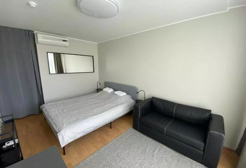 پانسیون Aisa 39 Double Room With Balcony Near Pärnu Beach
