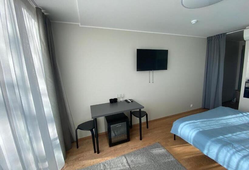 پانسیون Aisa 39 Double Room With Balcony Near Pärnu Beach