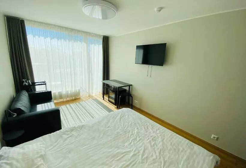 پانسیون Aisa 39 Double Room With Balcony Near Pärnu Beach