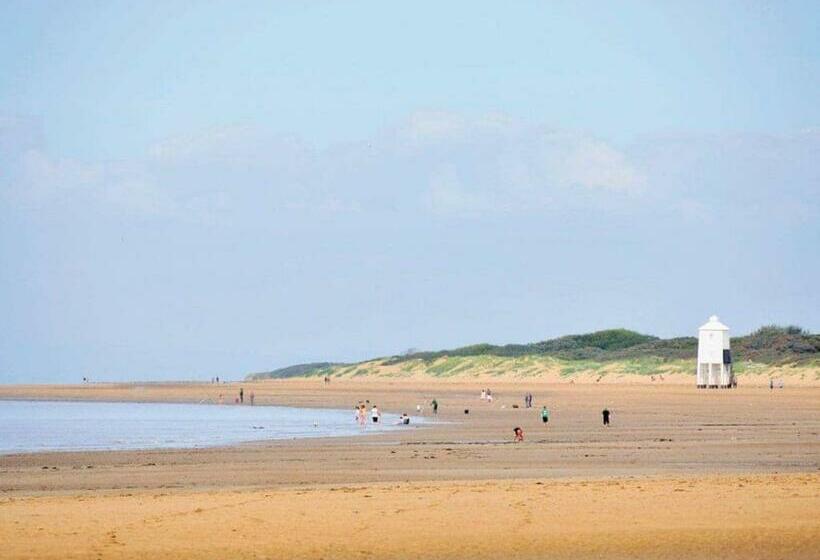 אתר נופש Lakeside Holiday Park