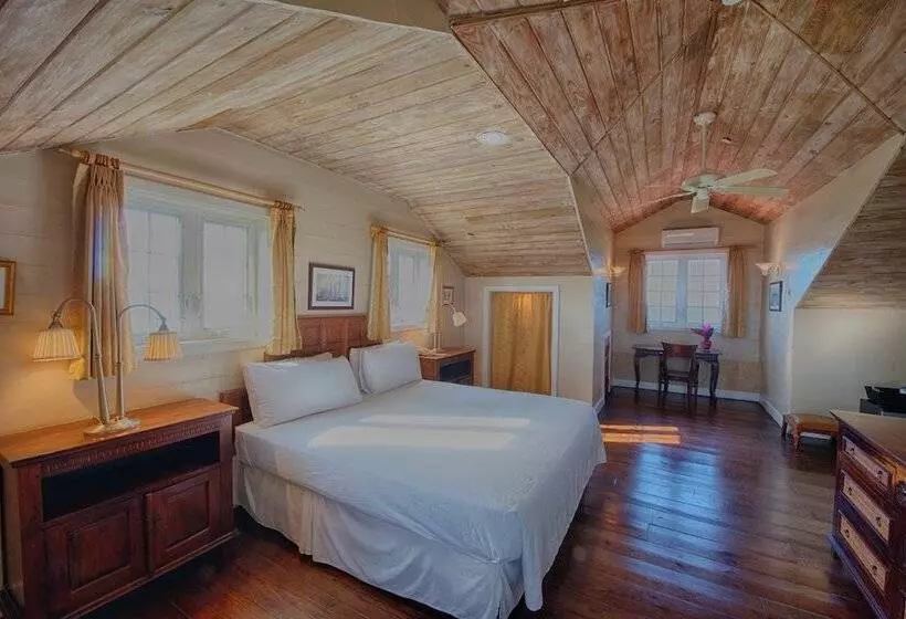 ベッドアンドブレックファースト A Stone's Throw Away