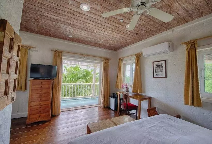 ベッドアンドブレックファースト A Stone's Throw Away