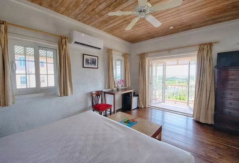 ベッドアンドブレックファースト A Stone's Throw Away