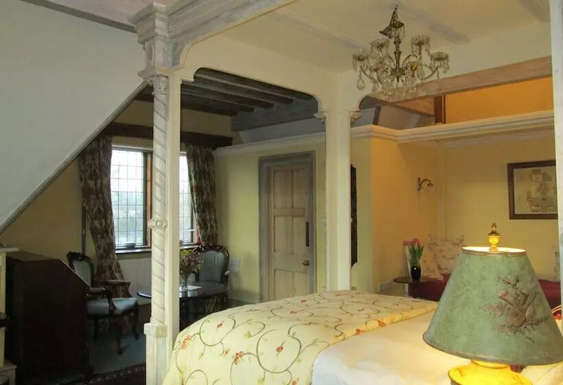Bed and Breakfast Alnwick Lodge