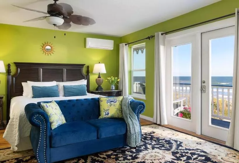 تختخواب و صبحانه Bayfront Marin House