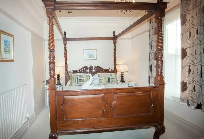 ベッドアンドブレックファースト Braddon Hall