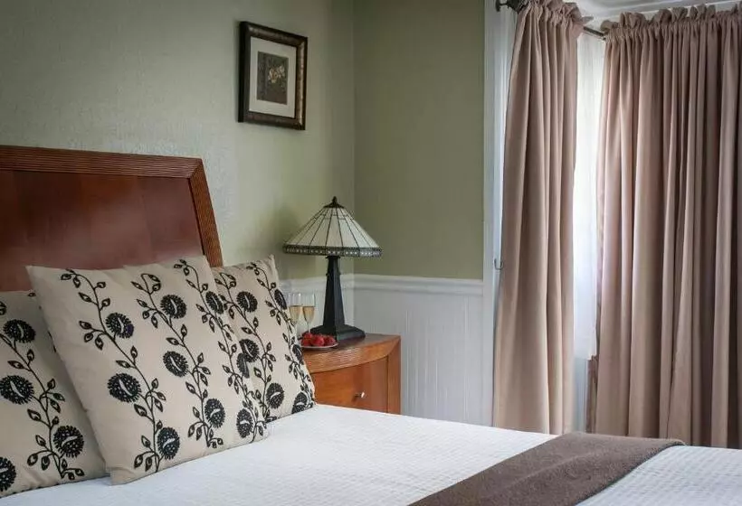 민박 Craftsman Inn