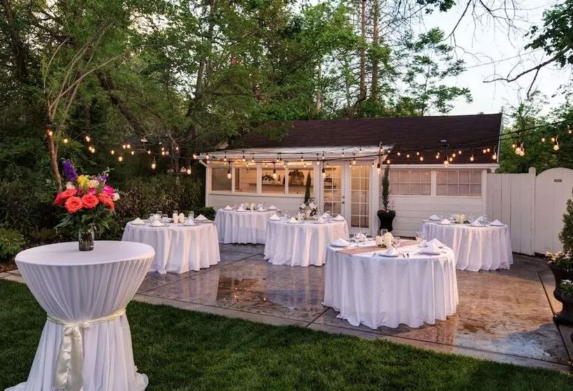 住宿加早餐  Dunbar House Inn And Event Property