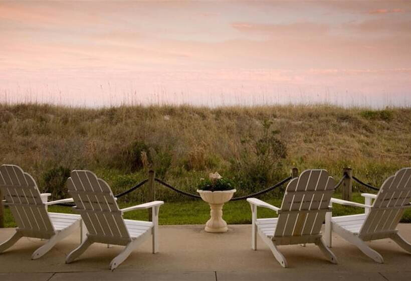 Bed and Breakfast Elizabeth Pointe Lodge