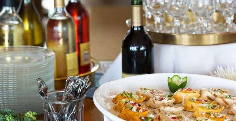 Bed and Breakfast Elizabeth Pointe Lodge