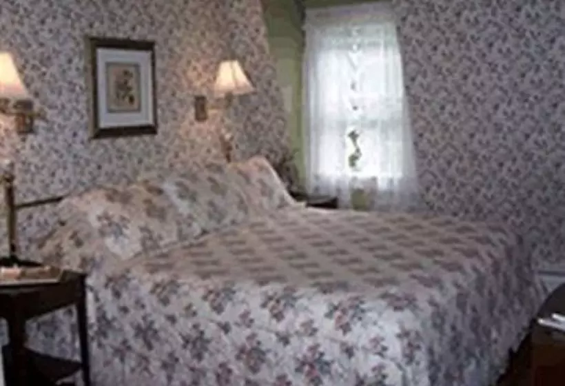 住宿加早餐 House On Main Street