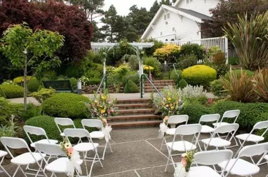 민박 Little River Inn