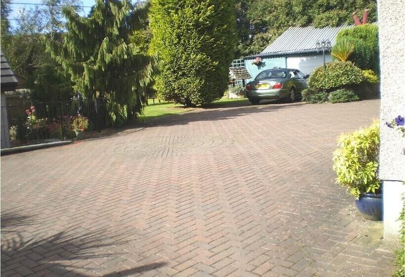 مبيت وإفطار Shawlee Cottage