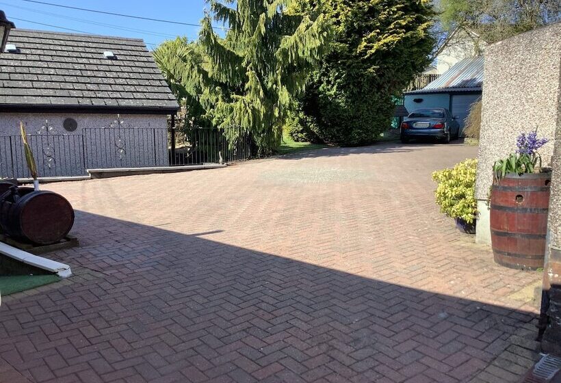 مبيت وإفطار Shawlee Cottage