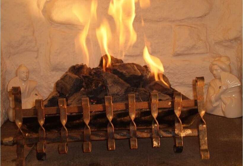 مبيت وإفطار Shawlee Cottage