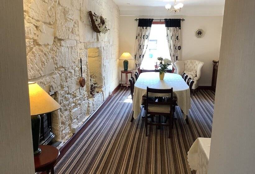 مبيت وإفطار Shawlee Cottage