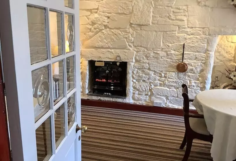 ベッドアンドブレックファースト Shawlee Cottage