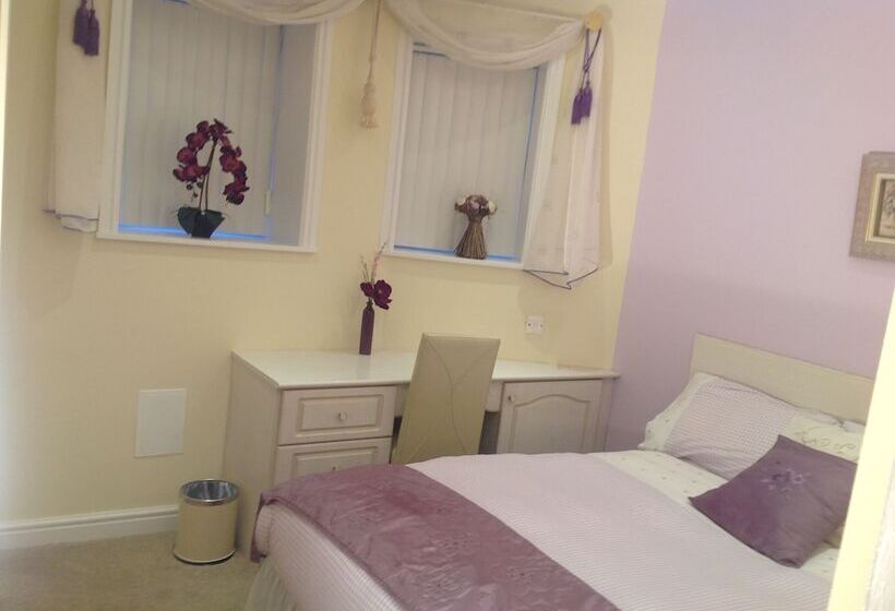 مبيت وإفطار Shawlee Cottage