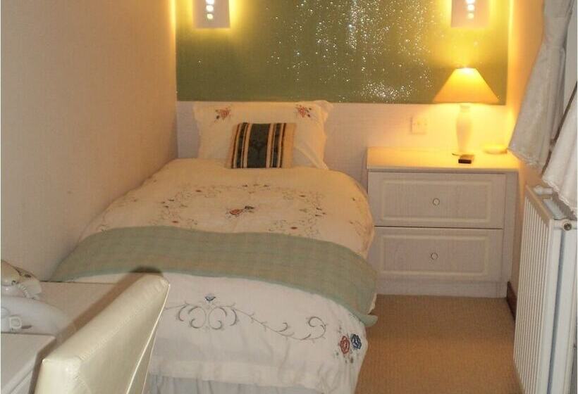 مبيت وإفطار Shawlee Cottage