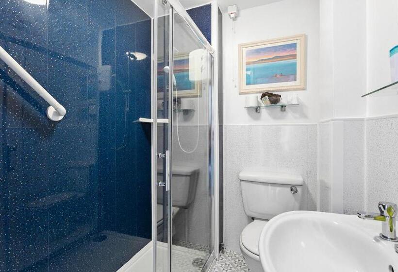 Bed and Breakfast South View