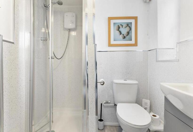 Bed and Breakfast South View