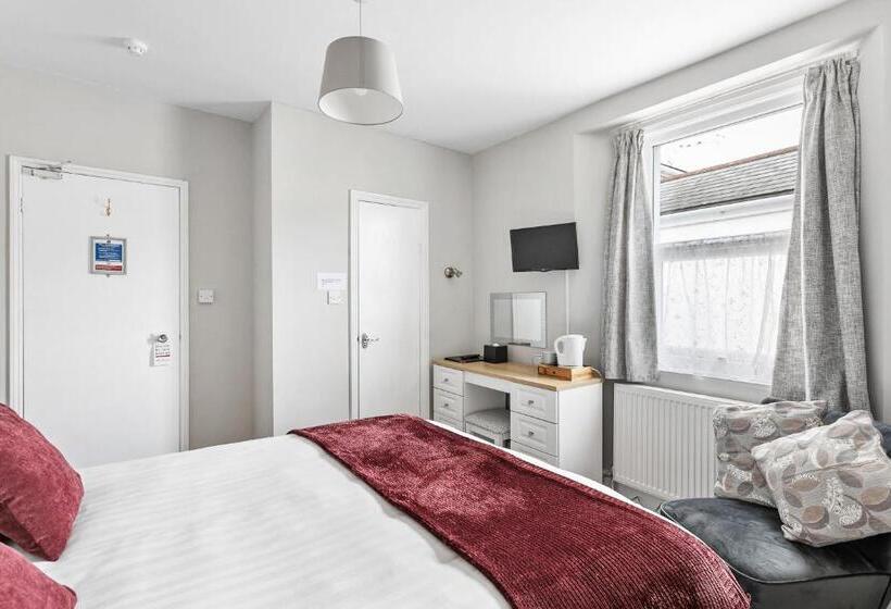 Bed and Breakfast South View